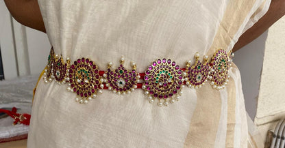 Gold tone semi precious kemp-green-white pearl bead moon peacock waist band dj-50449