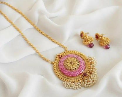 Antique gold tone Pink-Pearl cluster chain/Necklace Set DJ25775