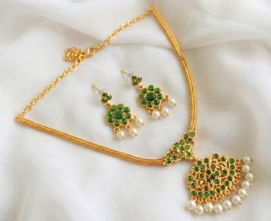 Gold Tone Green Pearl kemp Attigai/Necklace Set DJ25967