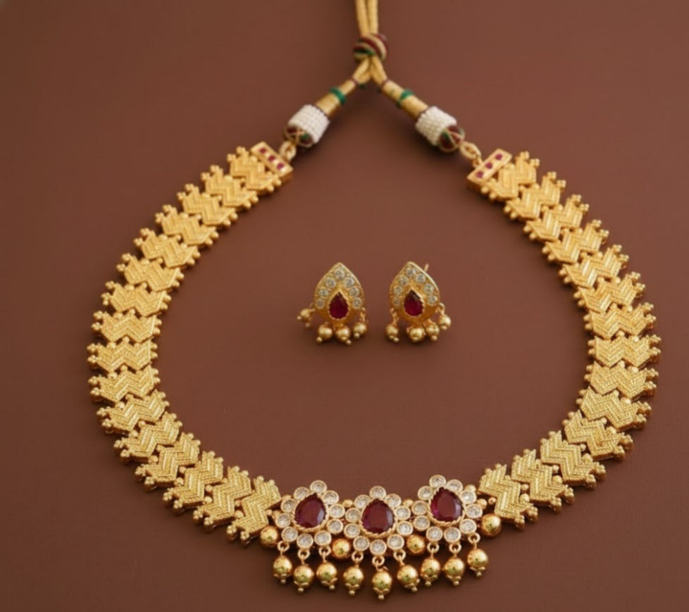 Gold Tone Cz Pink Kolhapuri Necklace Set DJ31520