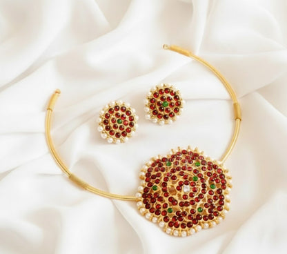 Gold Tone Kemp-green Pendant Hasli Necklace Set DJ33491