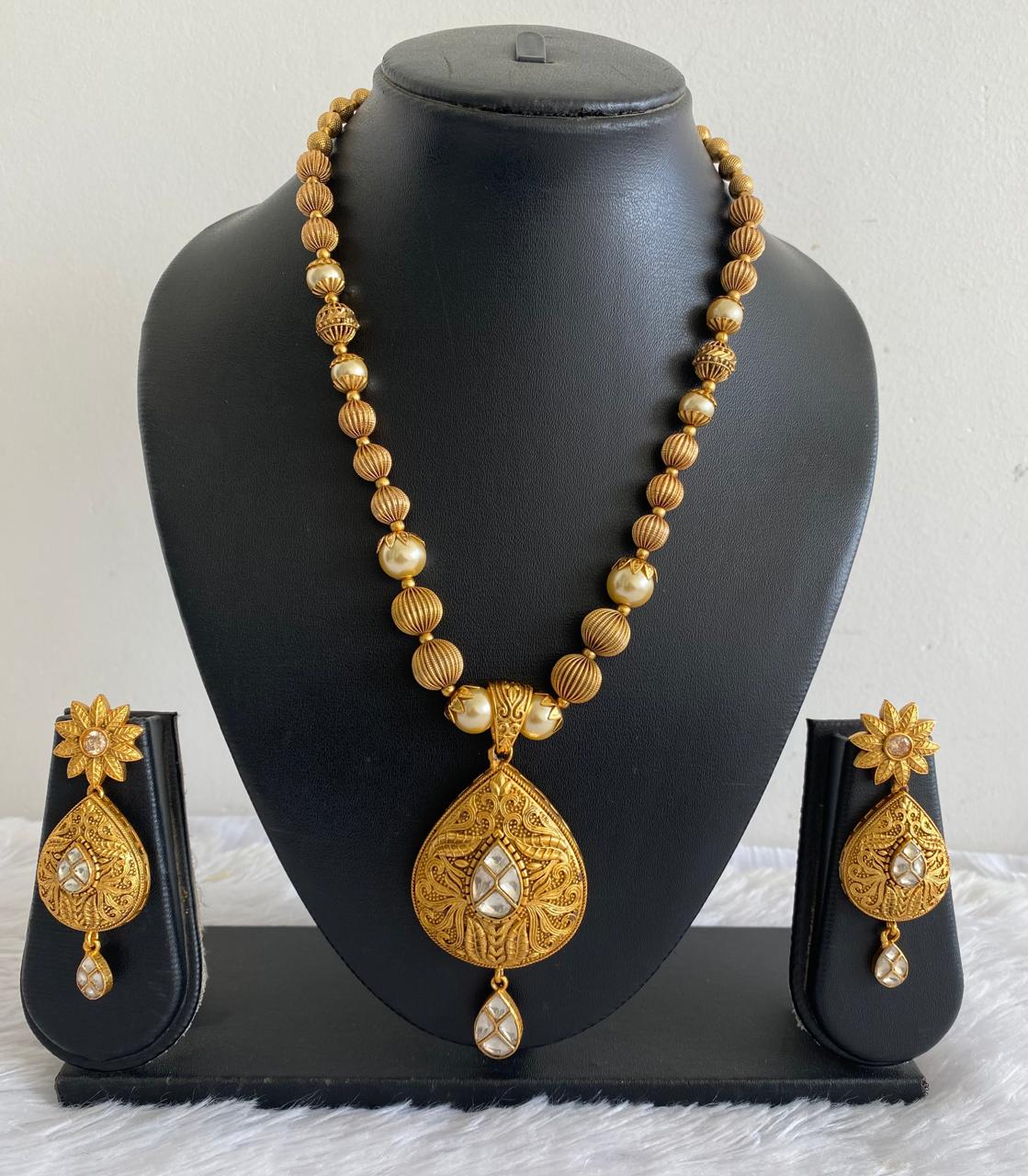 Matte Finish pearl beaded Kundan Necklace Set -dj12120