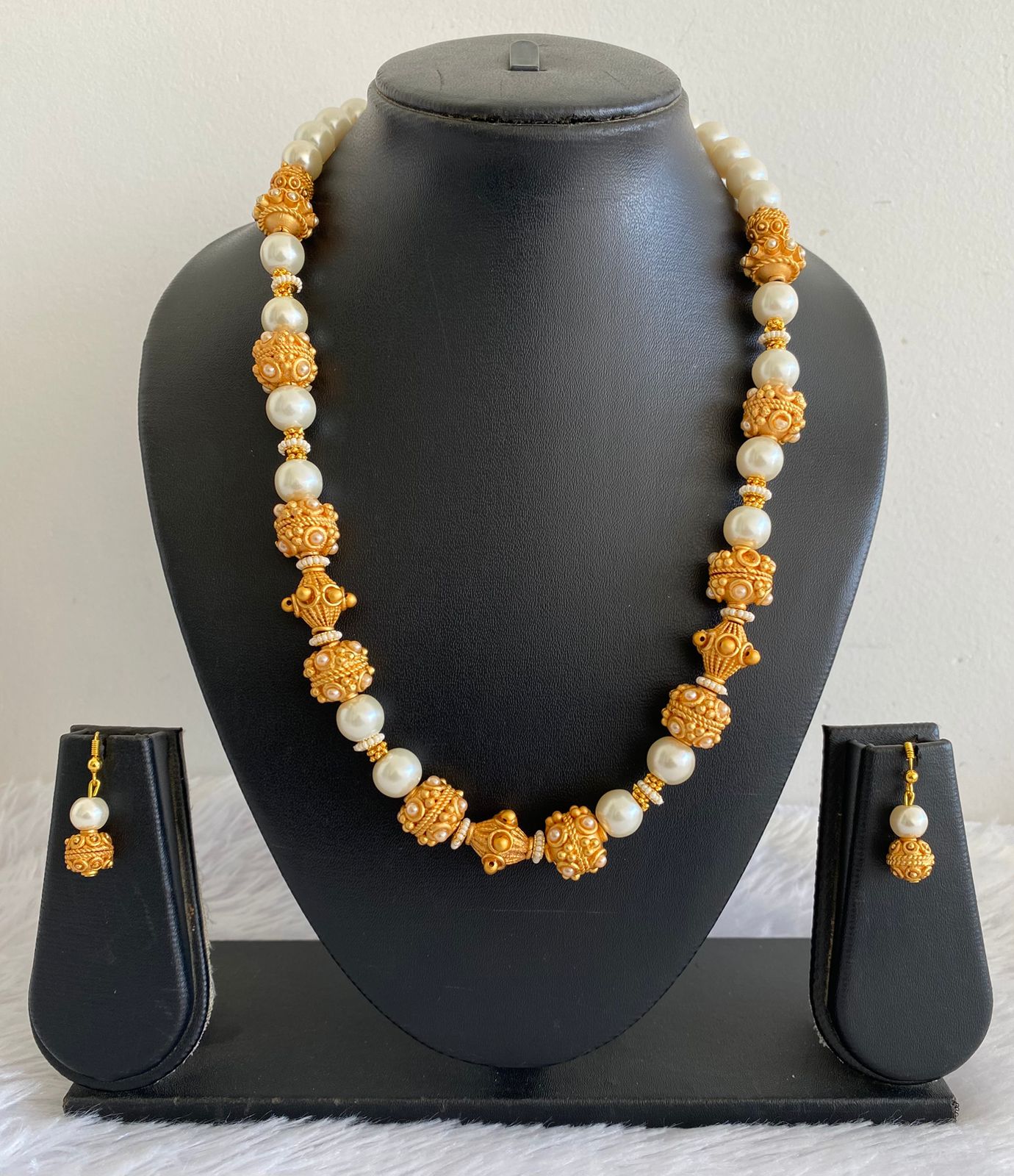 Awesome Matte Finish Handmade Pearl Designer Beads Necklace Set-dj07584