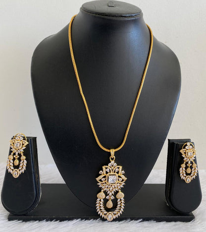 Gold Tone Cz White Floral Chain Set DJ30469