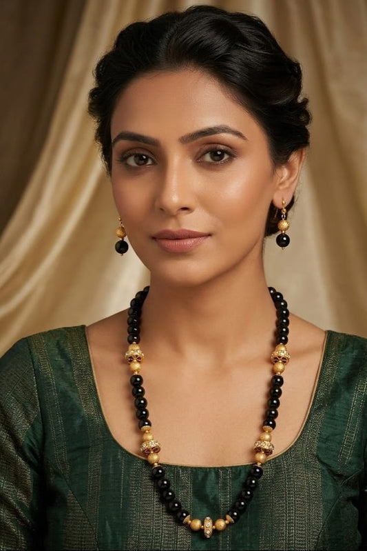 Lovely Handmade Black Meenakari Bead Necklace Set-dj04421