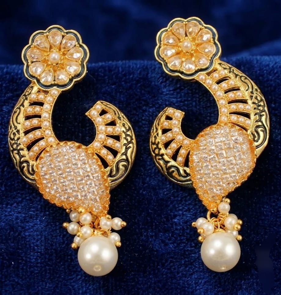 Gold tone AD Pearl-white Flower earrings-dj04481
