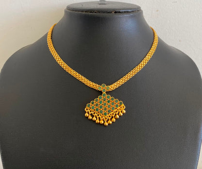 Gold tone green pathakkam necklace dj-43058
