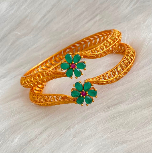 Matte Finish Emerald-pink Flower Bangles (2.8) DJ27851