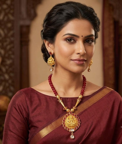 Gold tone maroon lakshmi necklace set dj-03692