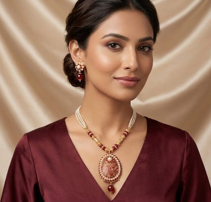 Gold tone maroon pachi pendant pearl necklace set dj-03561