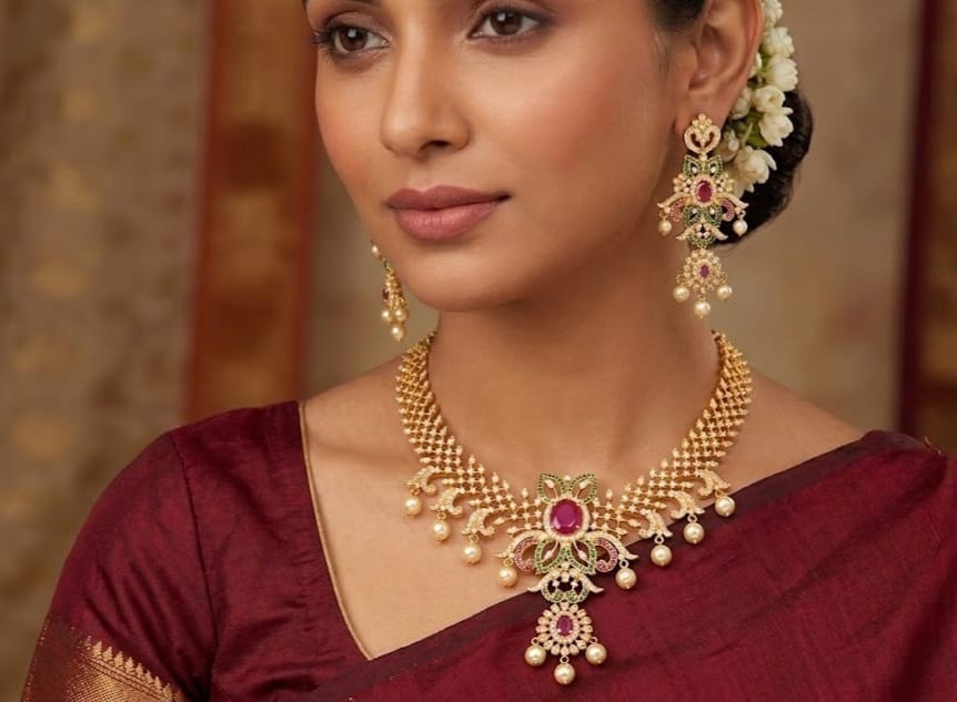 Gold tone cz-ruby-emerald flower necklace set dj-03453