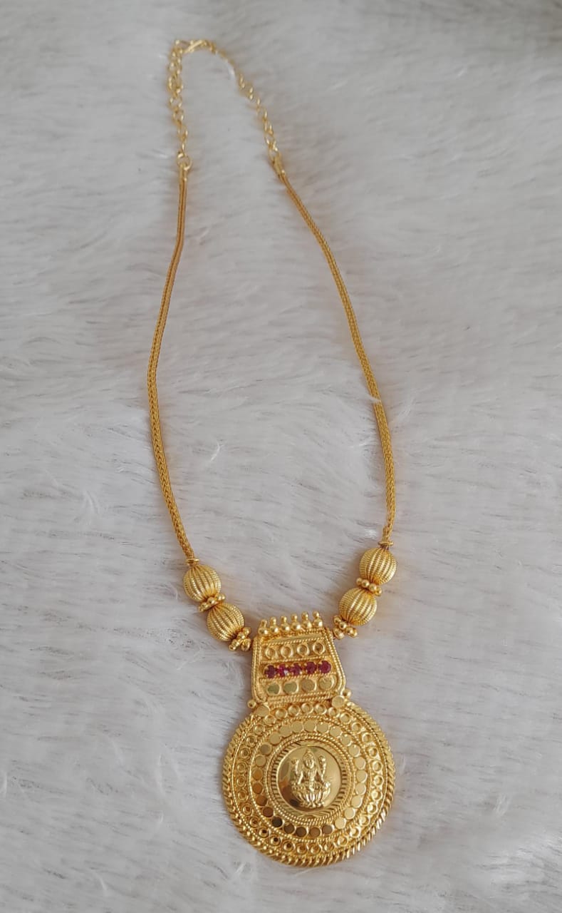 Gold tone pink stone Lakshmi Kerala style kodi necklace dj-40675