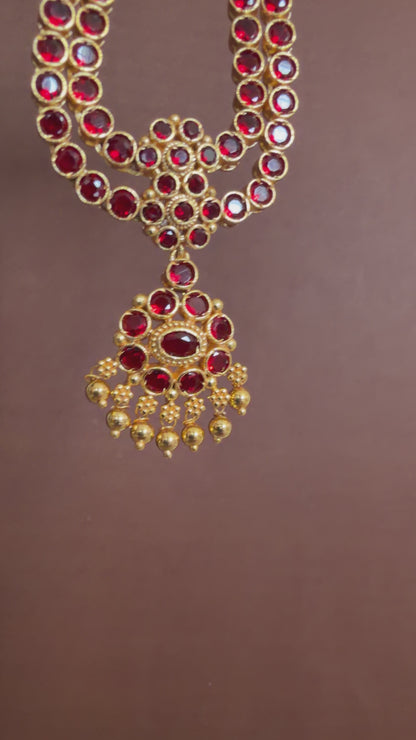 Matte finish maroon double layer attigai/necklace set dj-53180