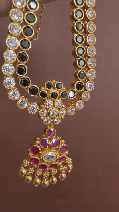 Matte finish black-white-pink double layer attigai/necklace set dj-52723