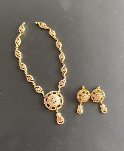 Gold Tone Cz Gold Stone Flower Necklace Set DJ31320