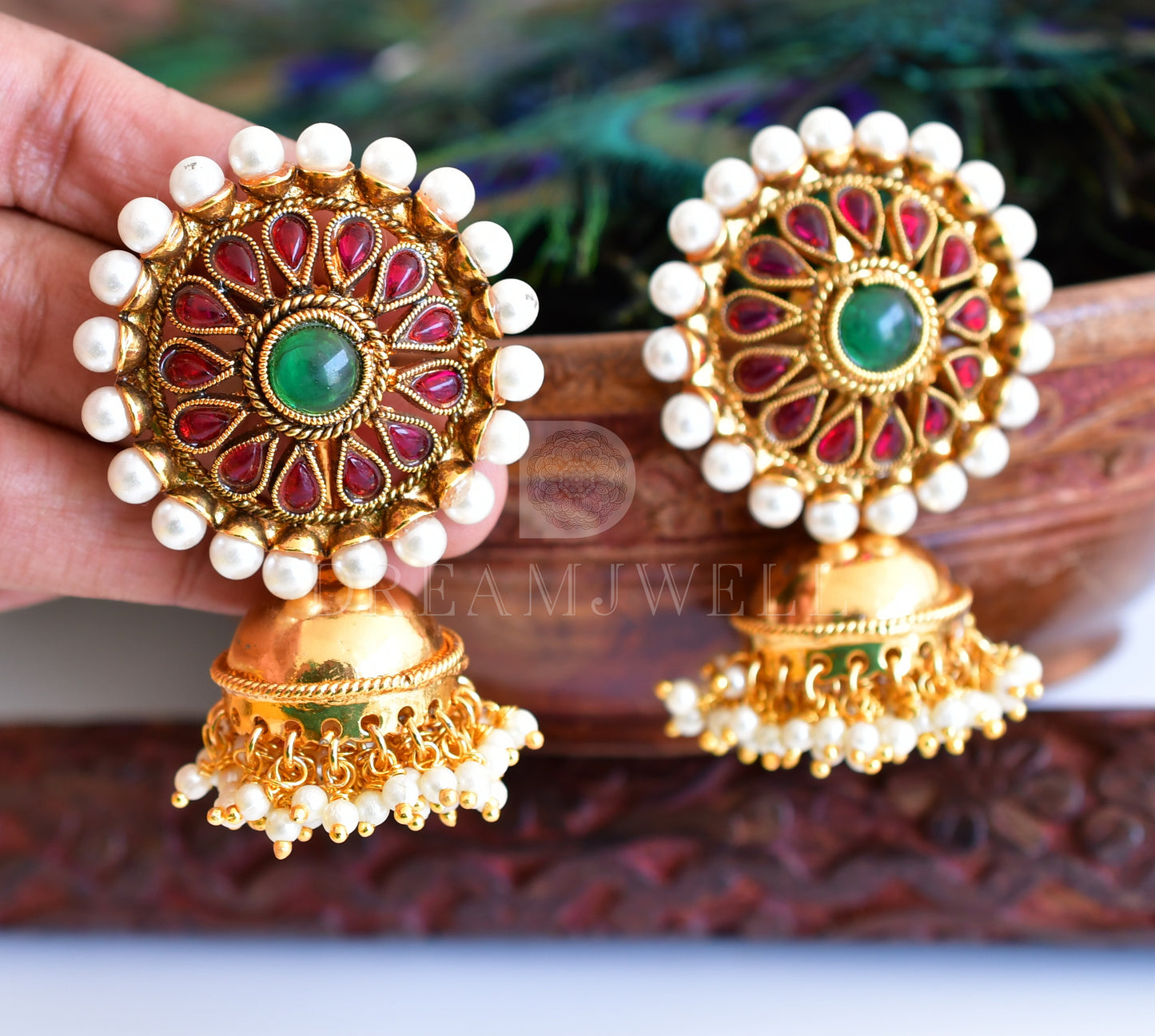 Antique gold kemp-green pearl round Jhumkka dj-03951