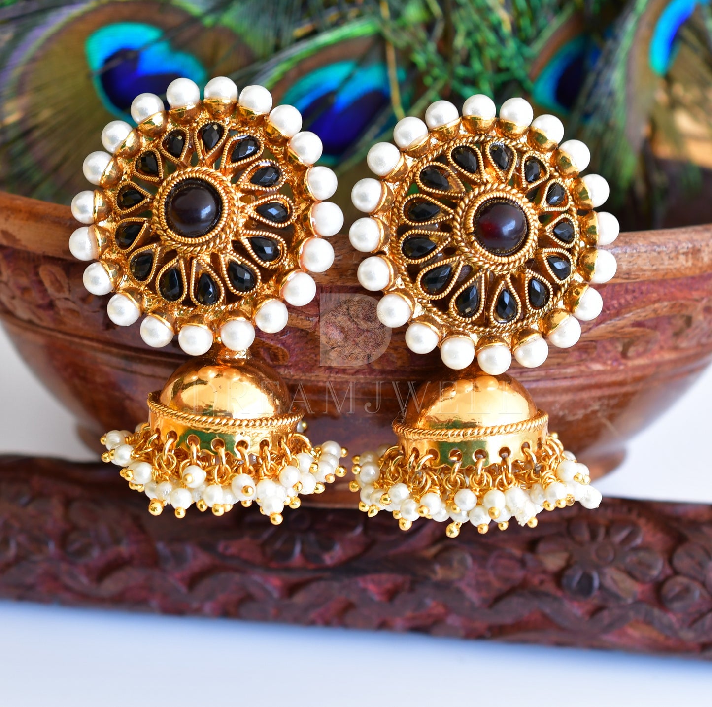 Antique gold black round Jhumkka dj-03949