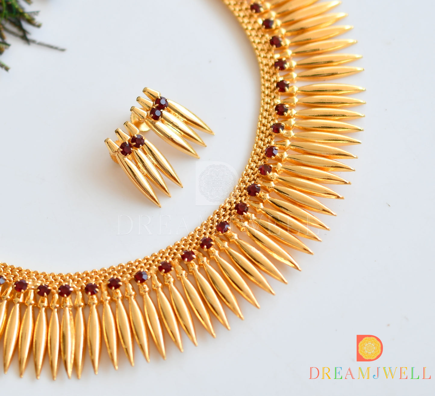 Gold tone maroon mulla mottu necklace set dj-36283