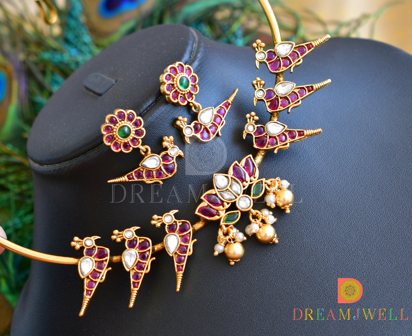 Matt finish kemp-green peacock-Lotus hasli necklace set dj-36305