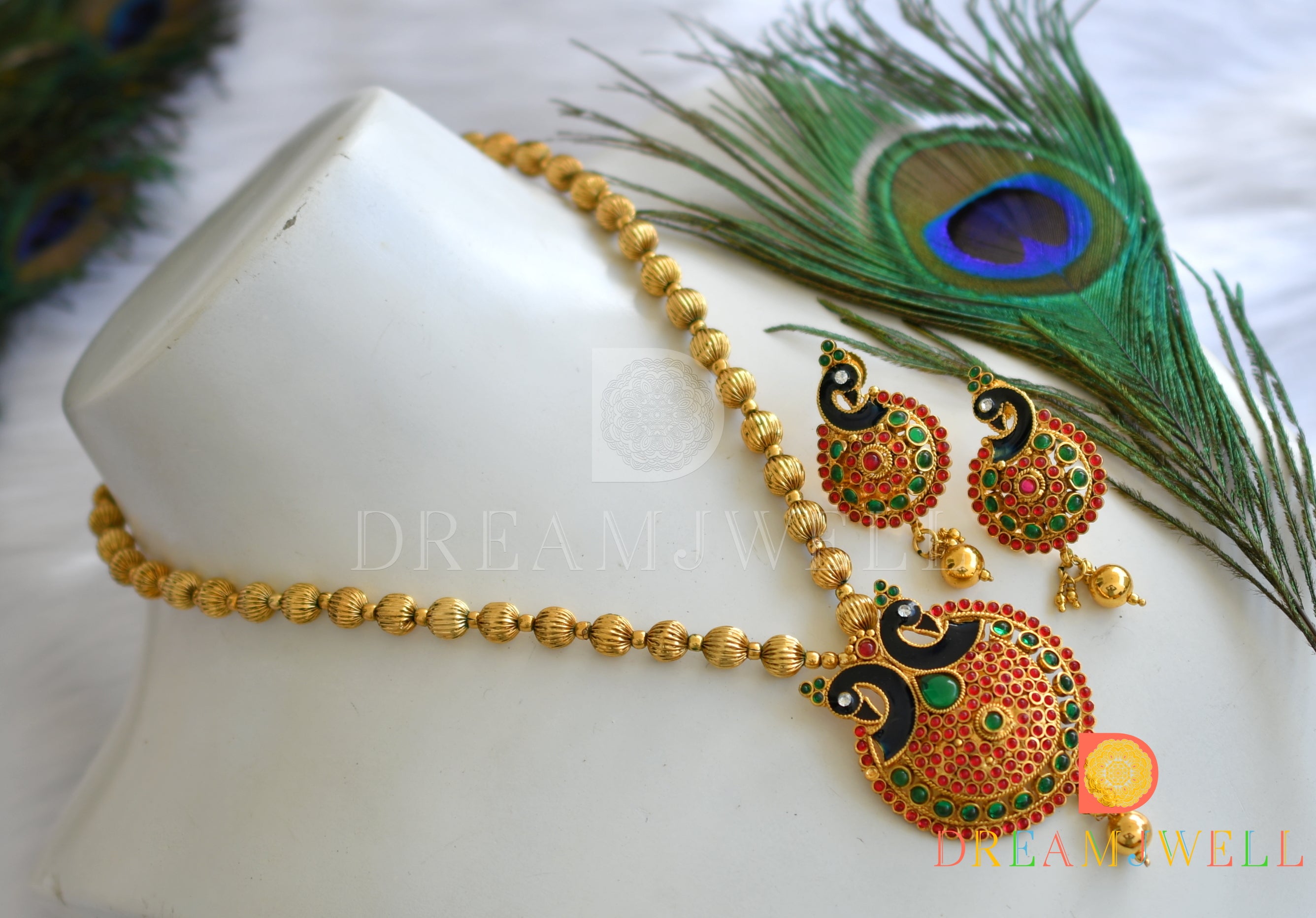 Peacock design store necklace set