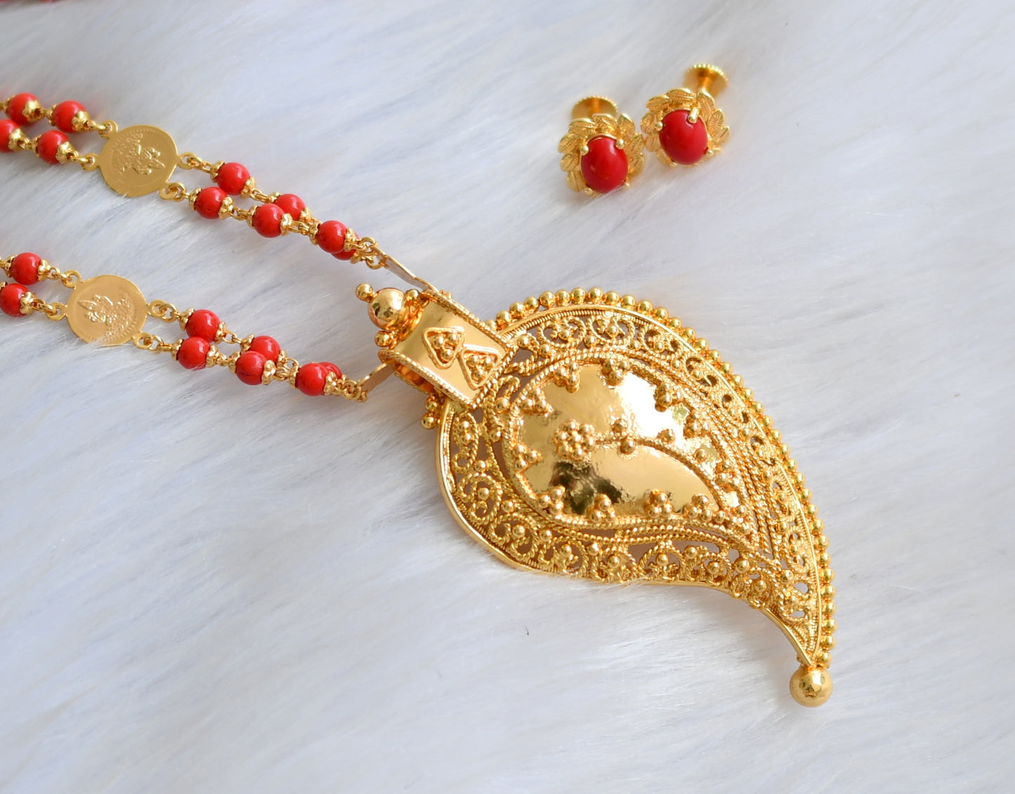Gold tone double layer coral Lakshmi coin chain with mango pendant set dj-40092