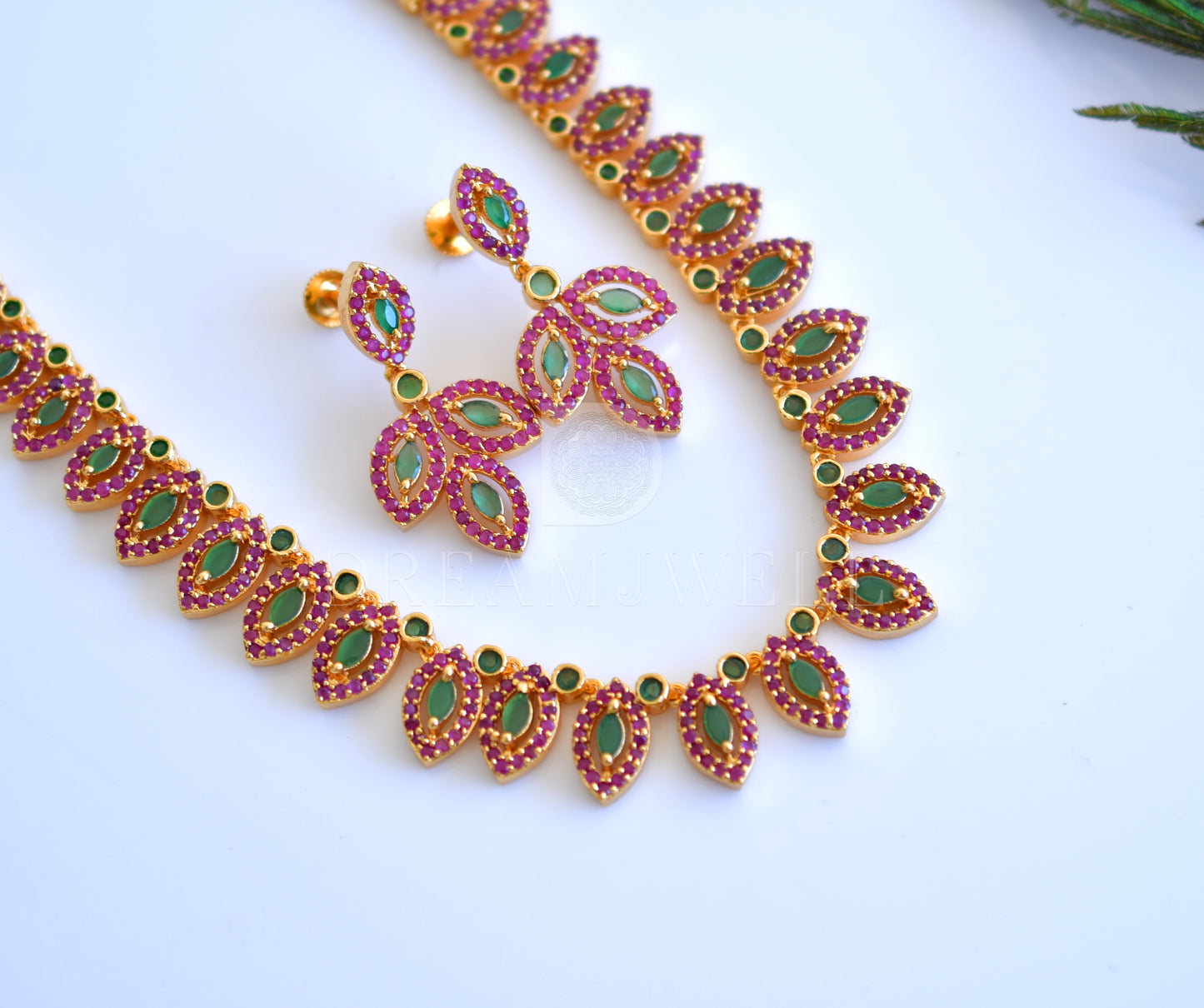 Gold tone ruby-emerald designer necklace set dj-35521