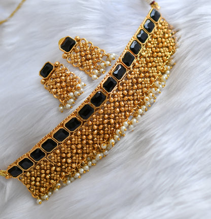 Antique gold tone pearl cluster black block stone choker necklace set dj-38705