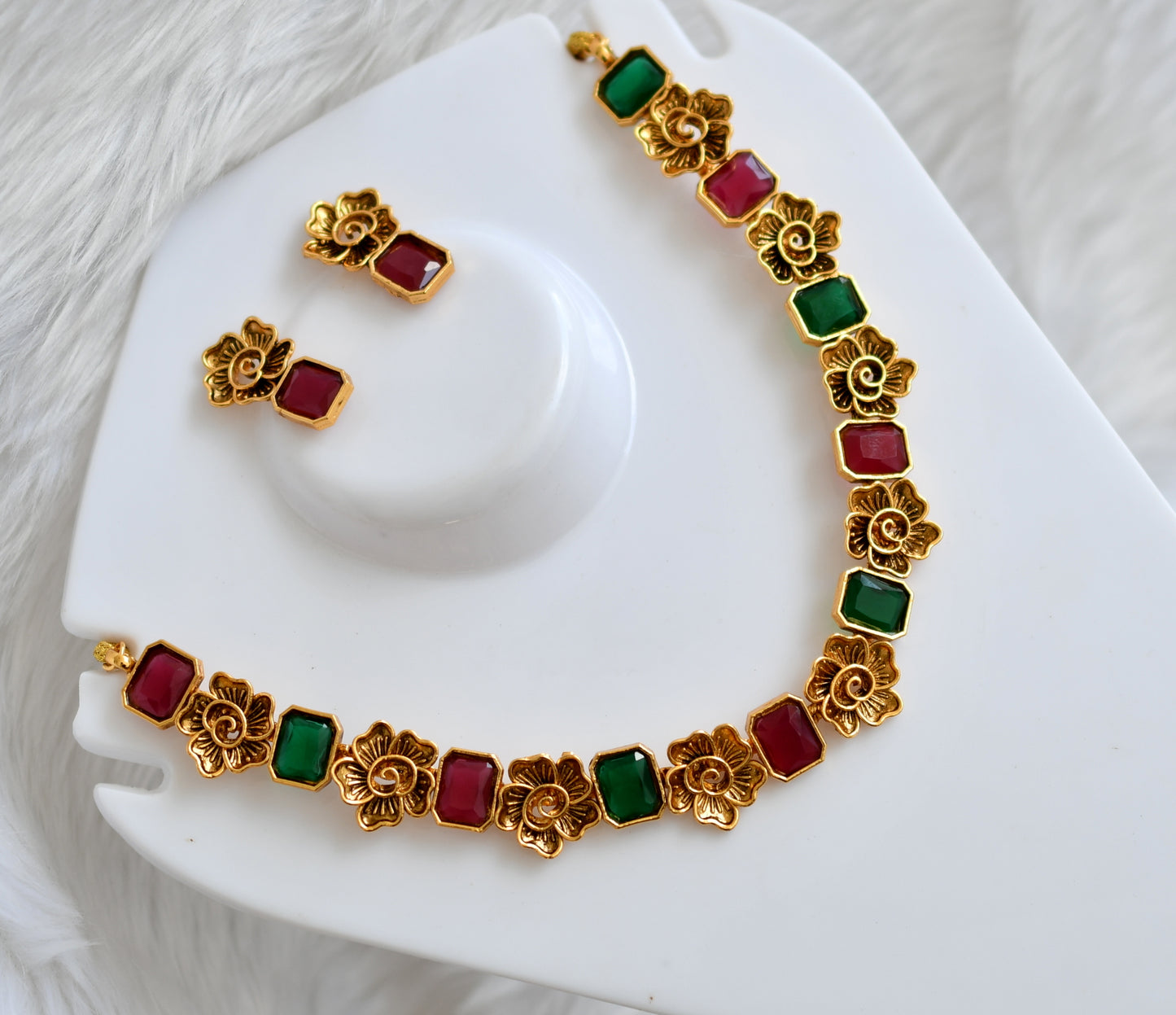 Antique gold flower ruby-green block stone necklace set dj-38682