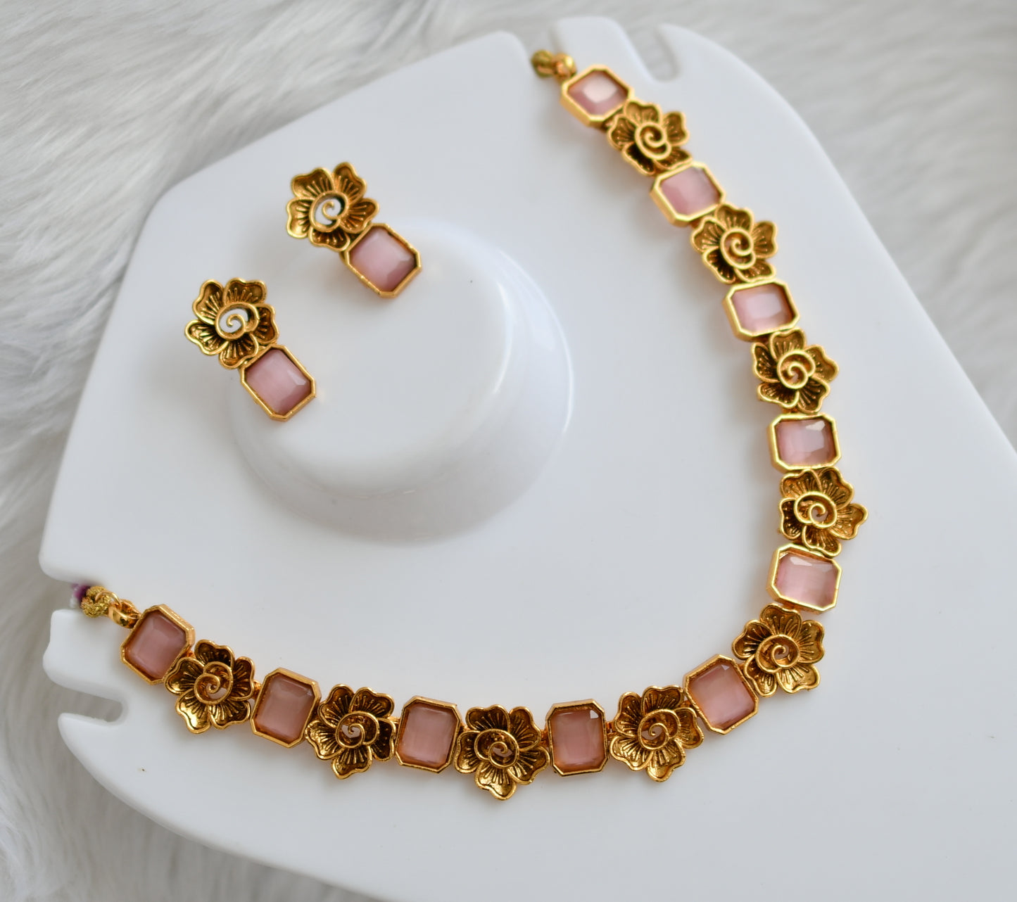 Antique gold flower baby pink block stone necklace set dj-38687