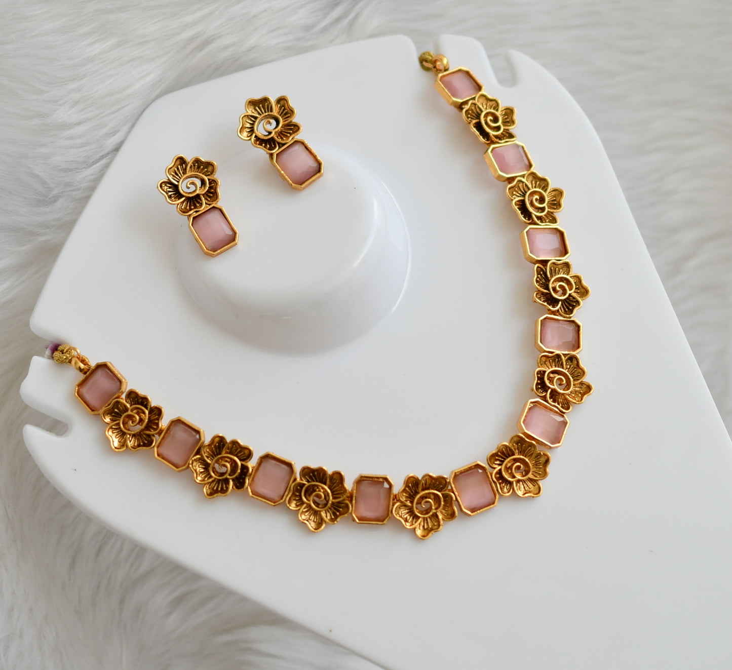 Antique gold flower baby pink block stone necklace set dj-38687