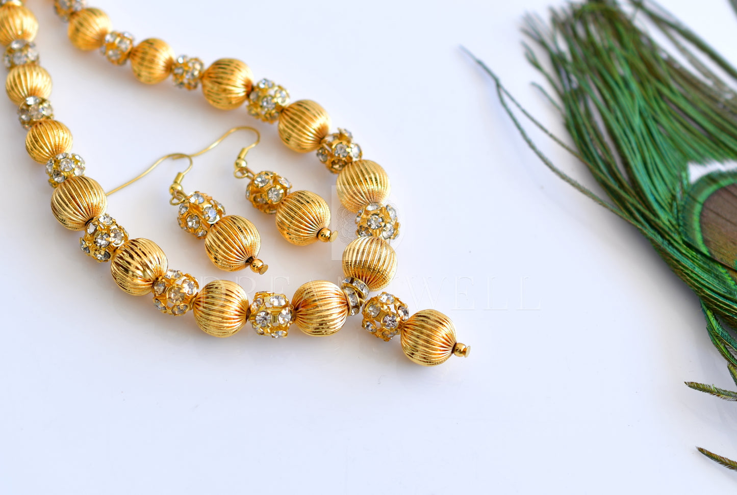 Gold tone white stone beaded necklace Set dj-04311