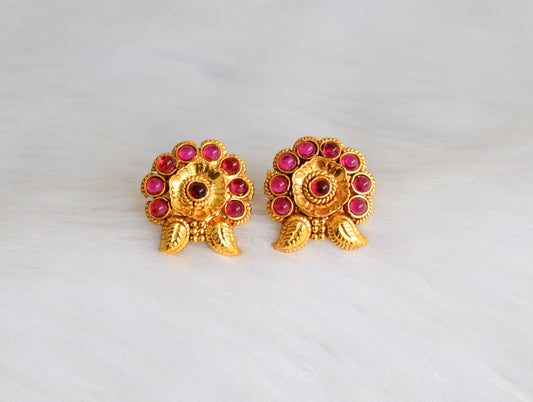 Antique gold tone flower kemp stud dj-02406