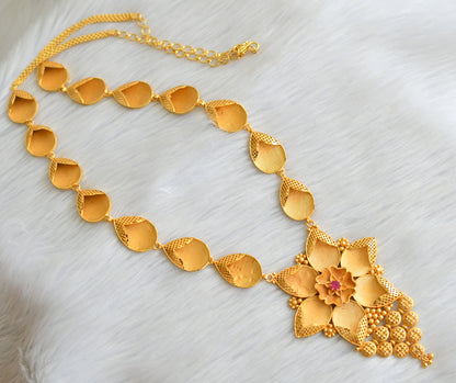 Matte gold tone pink stone Kerala style haar dj-41052