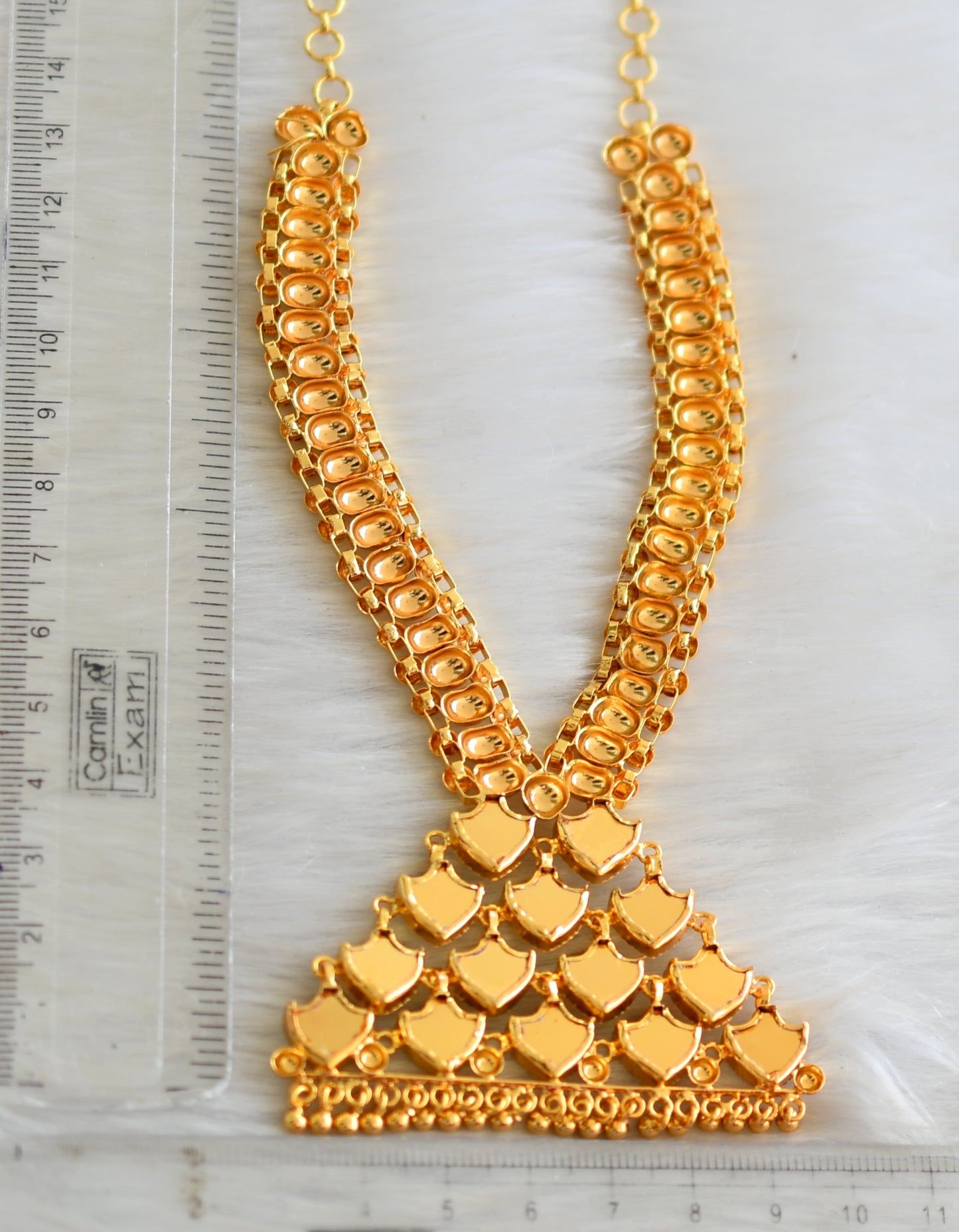 Gold tone pink stone green palakka Kerala style necklace dj-41060