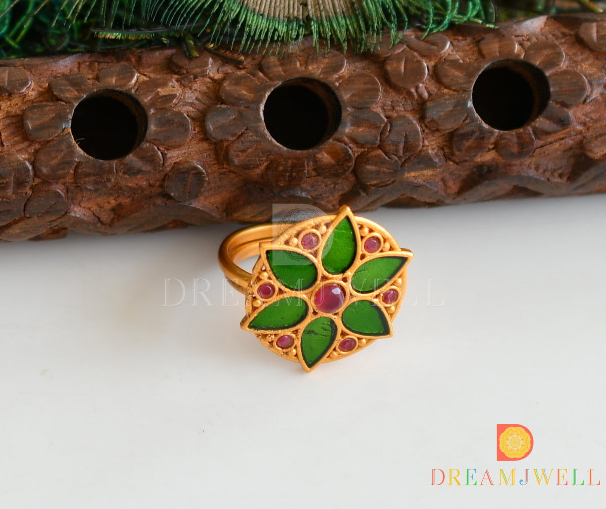 Matte finish ruby green kerala style adjustable enamel finger ring dj-37141