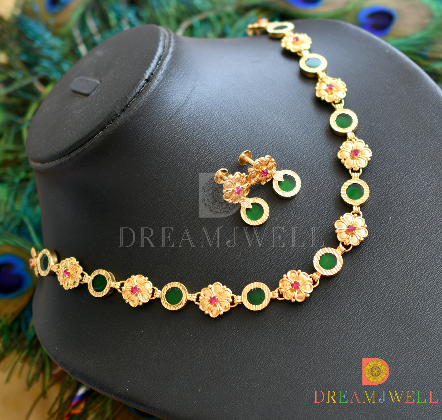 Gold tone Kerala style round flower designer necklace set