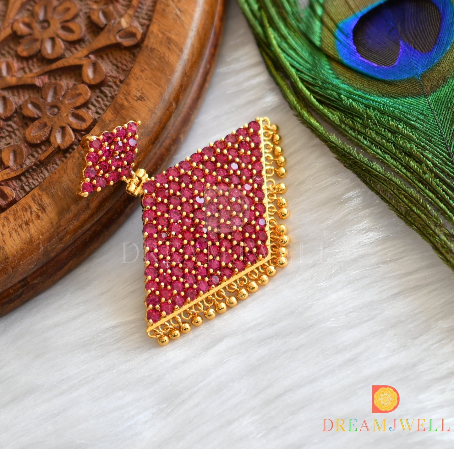 Gold tone kerala style pink pathakkam pendant dj-37902