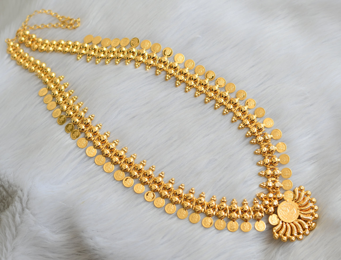 Gold tone Kerala style Lakshmi coin haar dj-41143