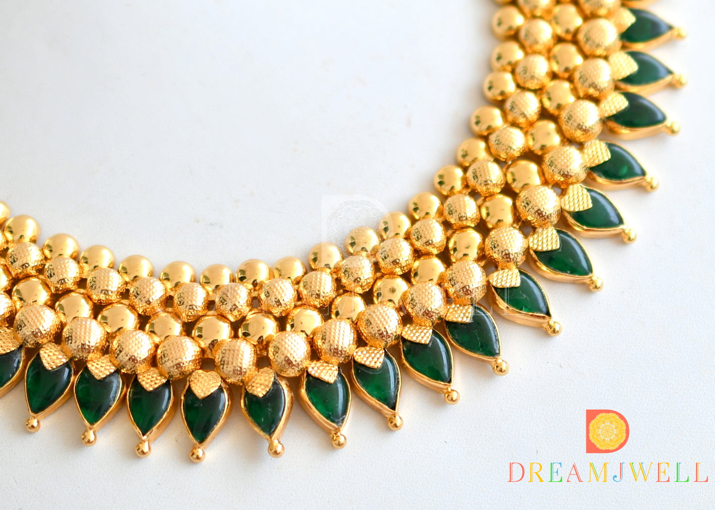 Gold replica Gopi shape green Kerala style necklace dj-36397