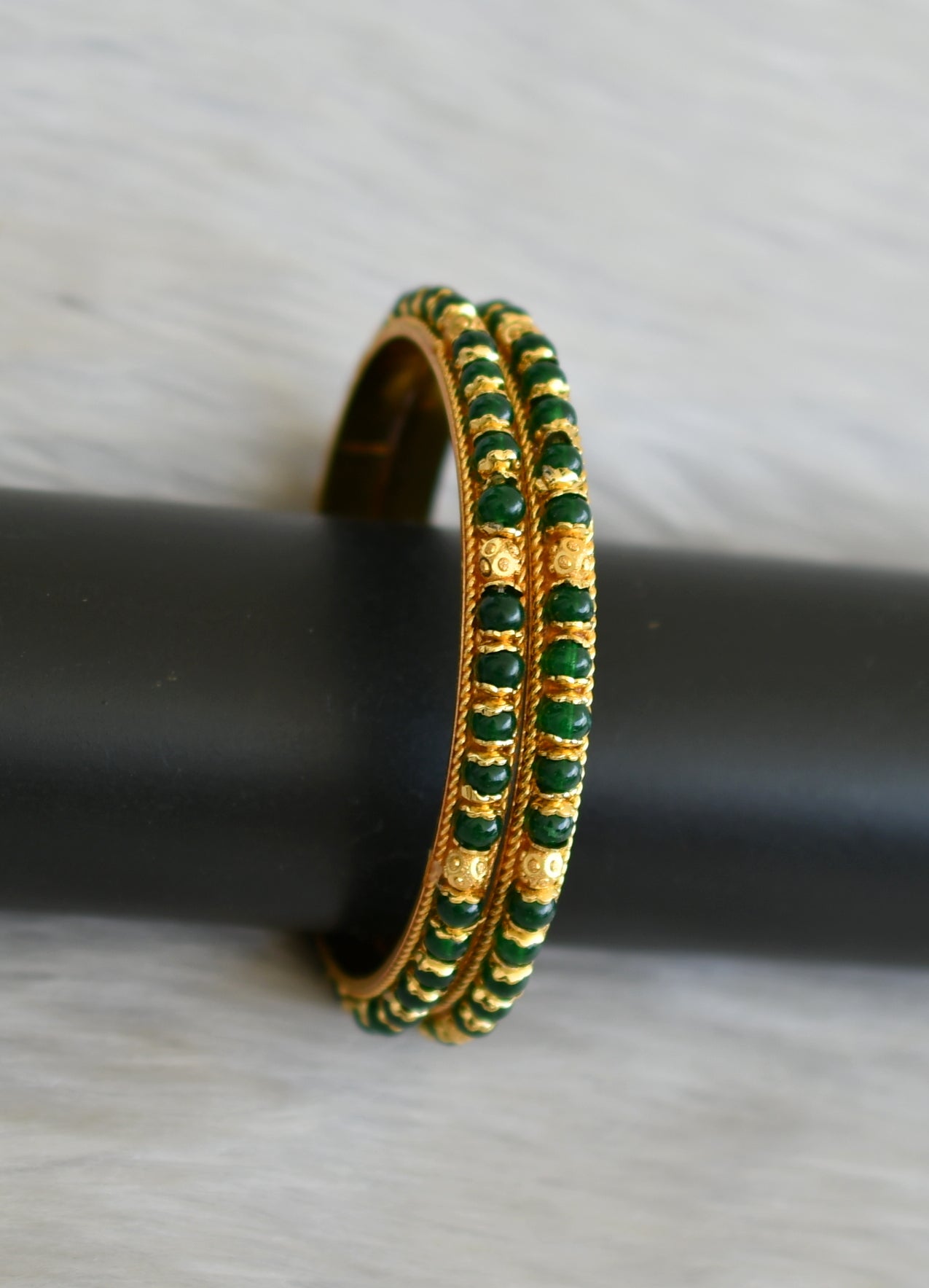 Gold tone green beaded bangles (2.4) dj-41112