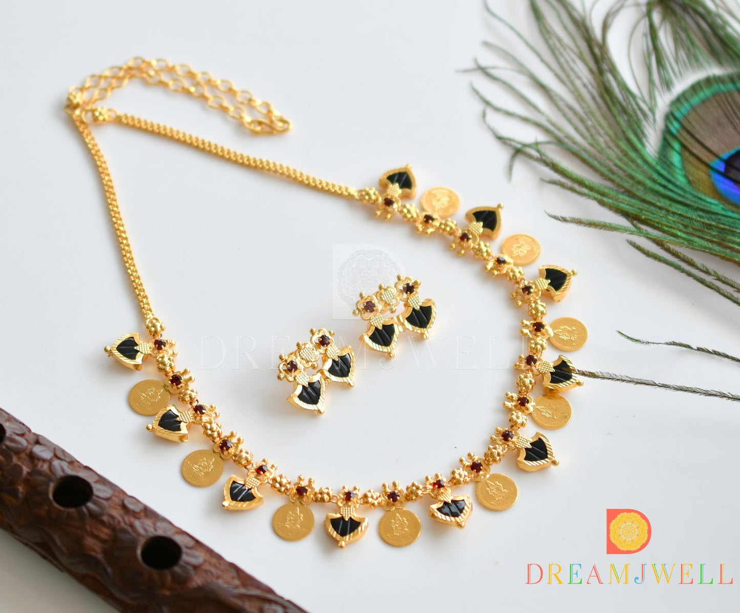 Gold tone Black palakka Lakshmi coin Necklace set dj-36437