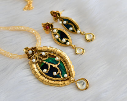 Antique gold tone pearl kundan peacock feather pendant set dj-25371