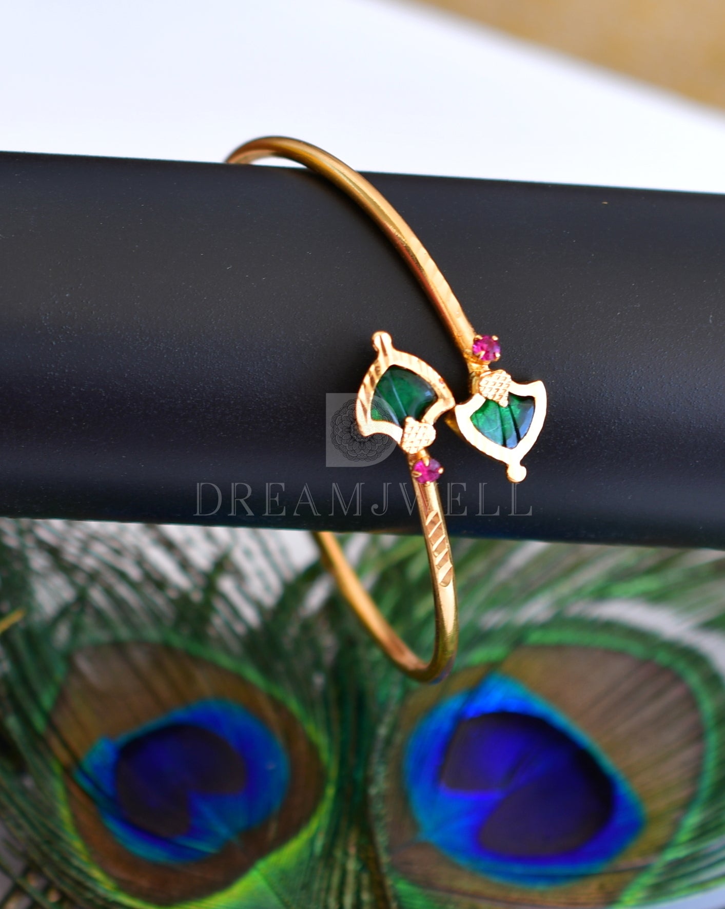 Gold tone palakka pink-green Kerala style bracelet