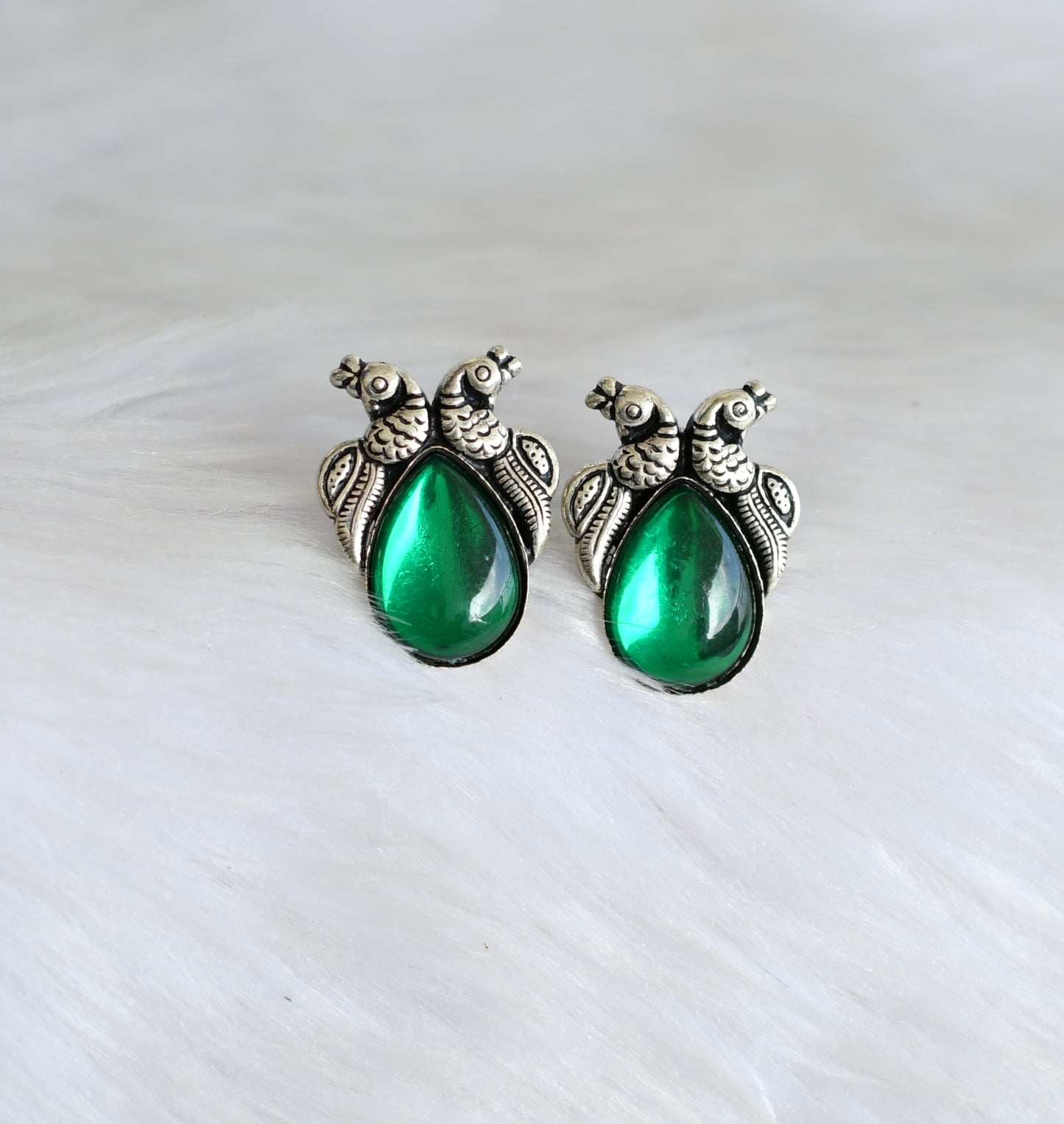 Silver tone green stone peacock-Greps black thread necklace set dj-40178