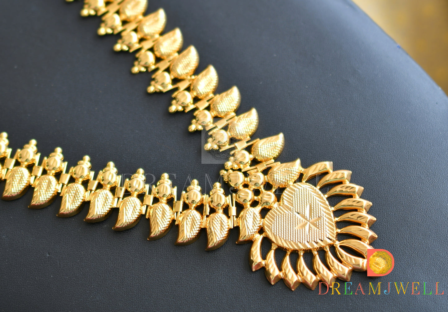 Gold tone mango Kerala style haar dj-36429