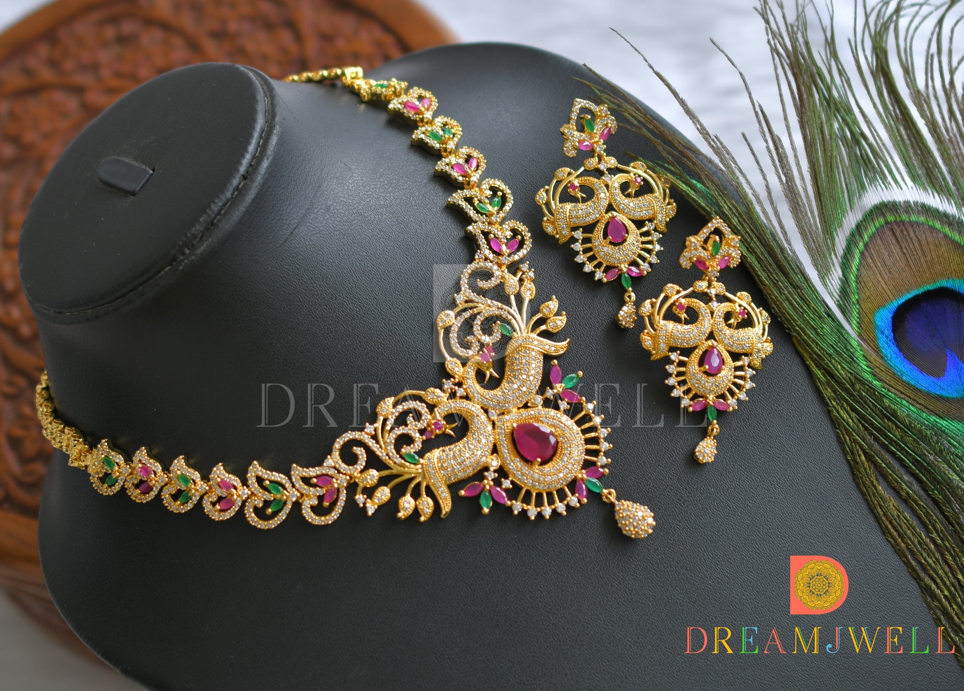 DREAMJWELL - Awesome Cz-ruby-emerald Bridal Peacock Necklace Set