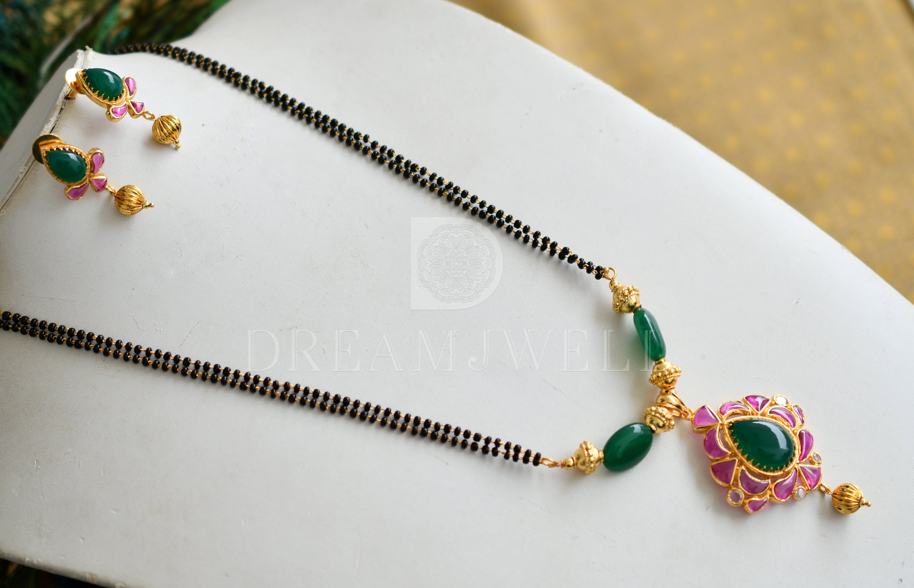 Emerald mangalsutra on sale