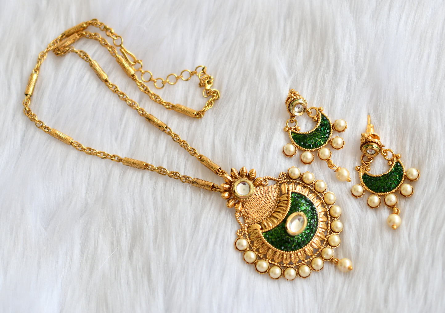 Gold tone Green transparent necklace set dj-02535