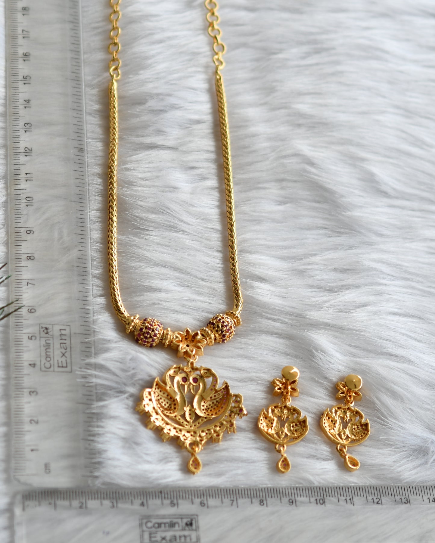 Gold tone ruby swan necklace set dj-38824