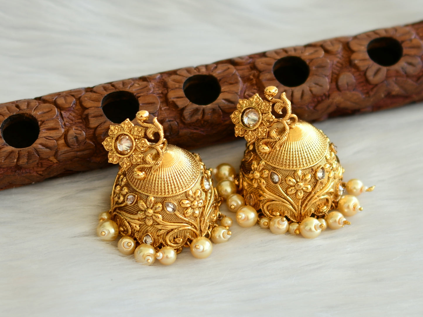 Antique gold tone pearl jhumkka dj-22098